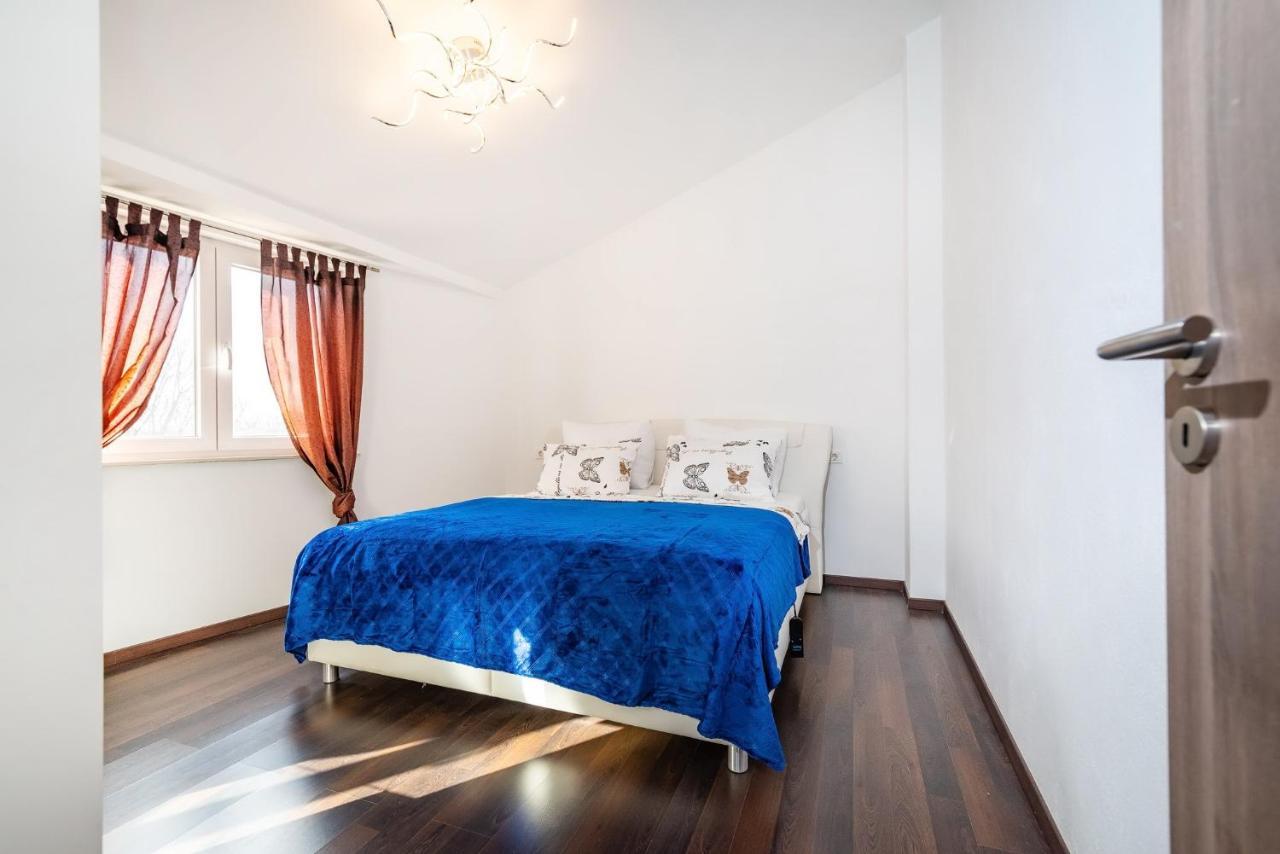 Holiday House With A Parking Space Nin, Zadar - 18143 Exterior foto